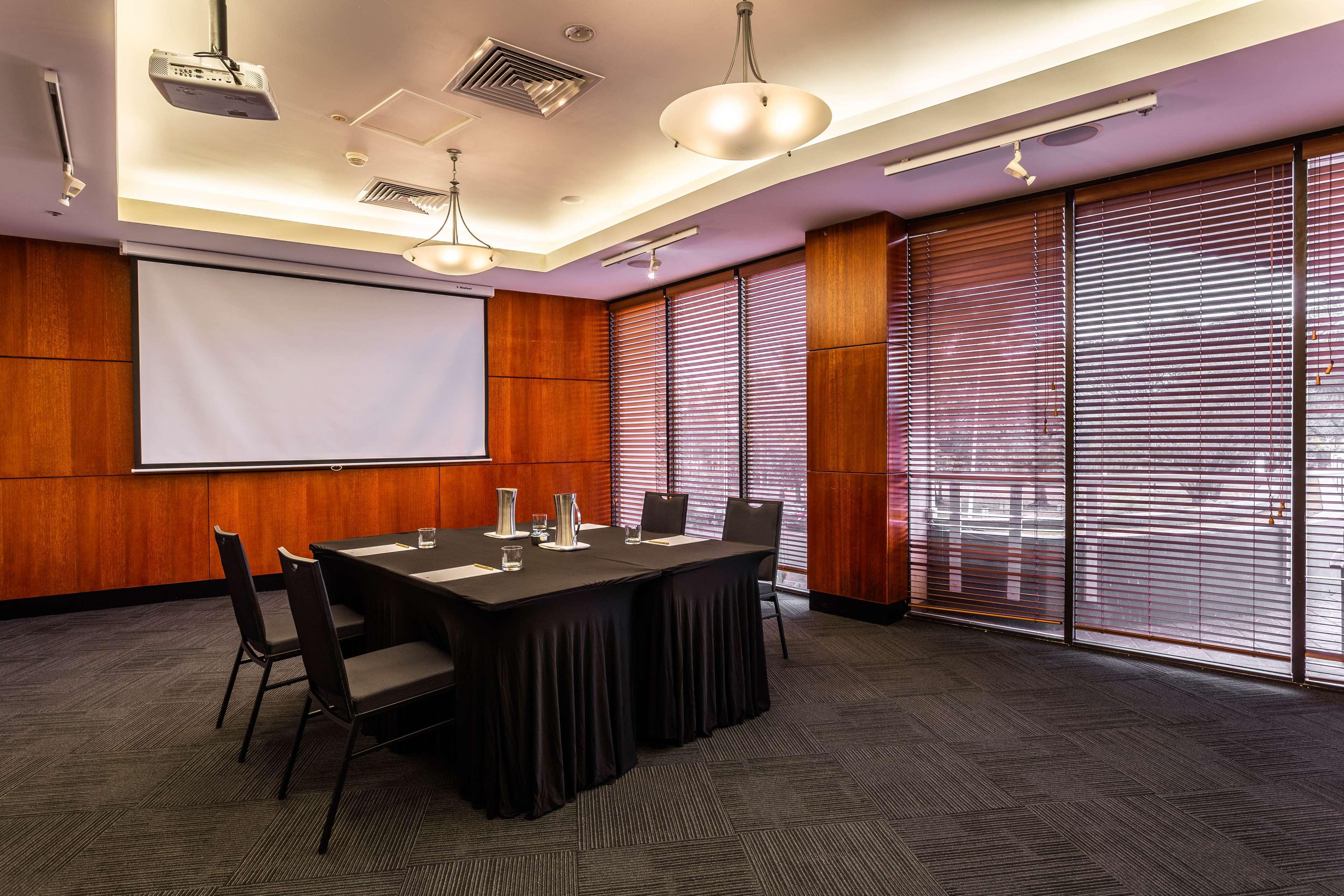 Hilton Garden Inn Darwin Exterior photo