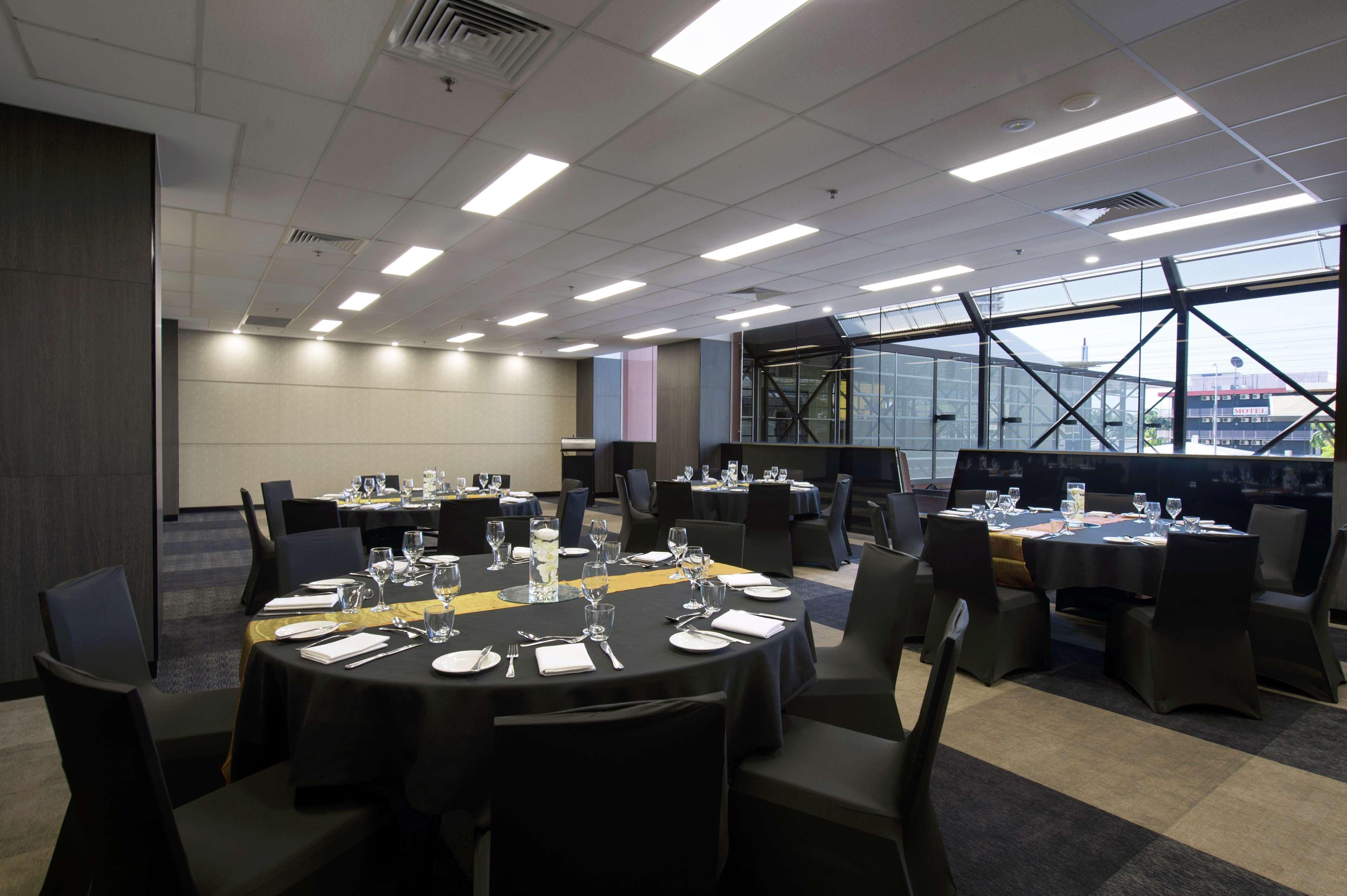Hilton Garden Inn Darwin Exterior photo