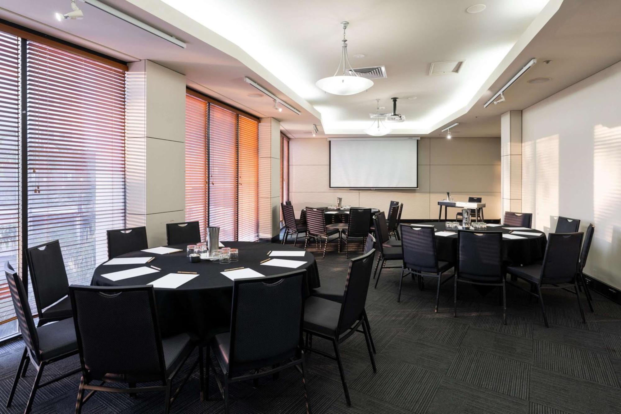 Hilton Garden Inn Darwin Exterior photo